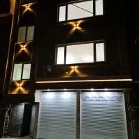 خانه ویلایی ۳طبقه با مغازه زمین ۱۱۰ متر