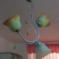 دو عدد لوستر سه شعله نهصد ، شش شعله یک و دویست