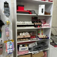 قفسه و پیشخوان رگال