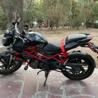 موتورسیکلت بنلی ۲۵۰ تک