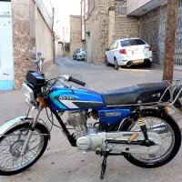 موتور هندا ۱۲۵ کویر مدل86 پلاک ملی استثنایی|موتورسیکلت|اصفهان, سلطان‌آباد|دیوار