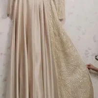 لباس مجلسی|لباس|قم, نیروگاه|دیوار