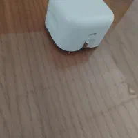 شارژر اصلی آیفون در حد نو