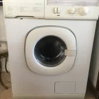 لباسشویی. اوشن. ایتالیا.  پنج کیلویی