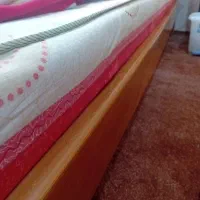 تخت تک نفره چوب راش با کشو مخفی با تشک طبی|تخت و سرویس خواب|زنجان, |دیوار