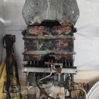 /تعویض خرید فروش آبگرمکن دیواری و فرسوده/