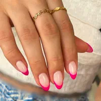 کاشت و ترمیم ناخن لاک ژل،|خدمات آرایشگری و زیبایی|ارومیه, |دیوار