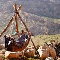 دوغ و نان محلی