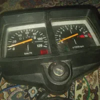 کیلومتر با چراغ جلو سفید