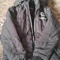 چند عدد کت|لباس|مریوان, |دیوار