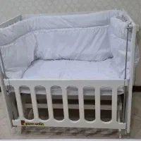 تخت کنارمادر مدل گهواره ای تمیزوسالم