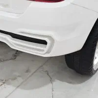 ماشین شارژی BMW دو موتوره سالم و تمییز|اسباب‌‌بازی|رشت, معلم|دیوار