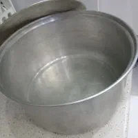 قابلمه رویی بزرگ|ظروف پخت‌وپز|رشت, نظری|دیوار