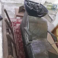 یک عدد سرشور.یک عدد صندلی چرخ دار|آرایشگاه و سالن‌های زیبایی|رشت, شالکو|دیوار