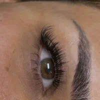 کاشت و ترمیم اکستنشن مژه