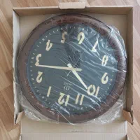 ساعت دیواری