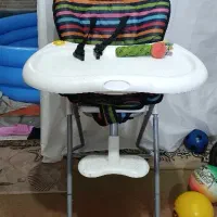 صندلی غذای بچه