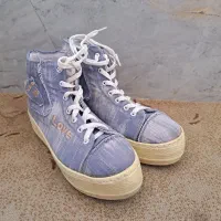 کفش اسپرت ساق دار