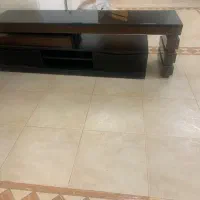 میز زیر تلویزیون در حد نو|میز تلویزیون|شیراز, ستارخان|دیوار