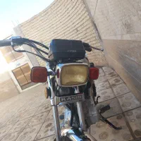 موتور ۱۲۵ در حد نو