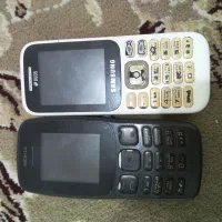 دو عدد گوشی