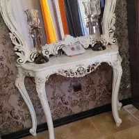 آیینه و‌کنسول