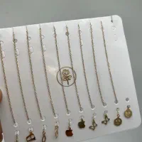 گوشواره بخیه ای