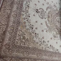 فرش ۱۲متری سالم و تمیز