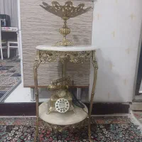 جامیوه ،میز وتلفن برنزی