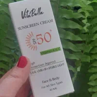 ضد آفتاب ویتابلا مناسب پوست حساس|آرایشی، بهداشتی، درمانی|خفر, |دیوار