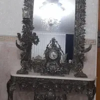 آینه کنسول و بوفه و پایه برنزی