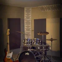 استودیو تمرین/اتاق تمرین موسیقی مرکز شهر|اجارهٔ کوتاهمدت دفتر کار و فضای آموزشی|تهران, فلسطین (میدان انقلاب)|دیوار
