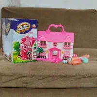 تعدادی اسباب بازی در حد نو