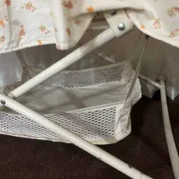 گهواره تا شو در حد نو قیمت ۱۷۰۰ تخفیف پای معامله|تخت و صندلی بچه|قیدار, |دیوار