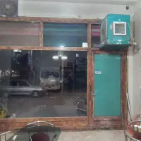 فروش درب آهنی مغازه و بهمراه شیشه هاش|فروشگاه و مغازه|صباشهر, |دیوار