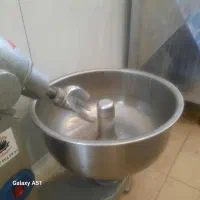 خمیر زن|کافی‌شاپ و رستوران|اصفهان, منتظرالمهدی|دیوار