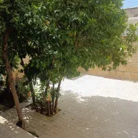 منزل دربست همراه حیاط وپارکینگ اختصاصی با امکانات|اجارهٔ کوتاه‌مدت آپارتمان و سوئیت|شیراز, شاهچراغ|دیوار