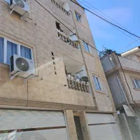 اپارتمان طبقه اول پارکینگ اختصاصی