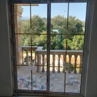 نیازمند نیروی کار در کارگاه شیشه بری