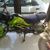 موتورسیکلت بنلی tnt135