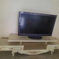 میزتلویزیون چوبی