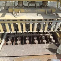 دستگاه بلوک زن نیمه هیدرولیک