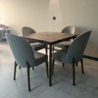 میز غذاخوری