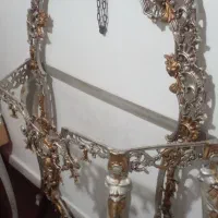 قاپ آیینه و کنسول