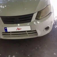 ساینا سفید