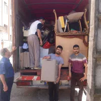 اسباب کشی فوق حرفه ای همراه با تیم مجرب