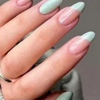 تخفیف ویژه کاشت ناخن