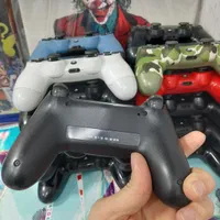 دسته اورجینال ps4 اصلی در حد نو تمیز + مهلت تست|کنسول، بازی ویدئویی و آنلاین|تهران, نازی‌آباد|دیوار