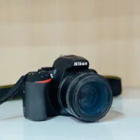 دوربین نیکونD 5600 به همراه  لنز