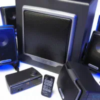 فروش اسپیکرها حرفه ای و نایاب  CREATIVE